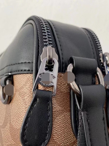 Geantă de cameră Graham pentru bărbați - model geometric, material PVC, impermeabilă, ultra-ușoară, rezistentă la uzură