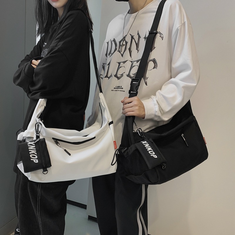 Muška crossbody torba od Oxford tkanine, jednostavan uzorak, podstava poliester, xnkop, proljeće 2025