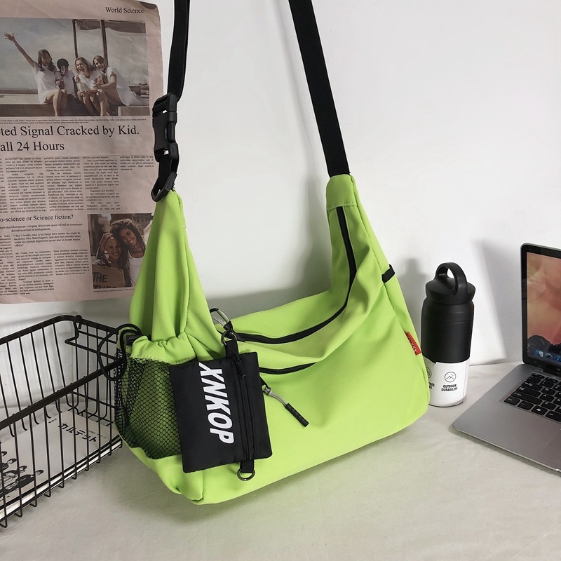 Muška crossbody torba od Oxford tkanine, jednostavan uzorak, podstava poliester, xnkop, proljeće 2025
