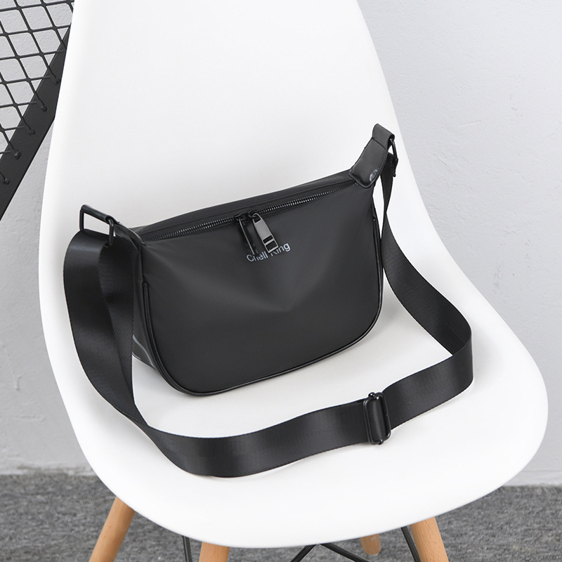 CHELL KING Muška torba preko ramena u stilu Urban Simplicity, Oxford tkanina, vodootporna, uzorak s slovima