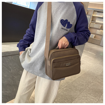 Muška platnena messenger torba, gradski stil, iznimno lagana, stane 12-inčni prijenosnik