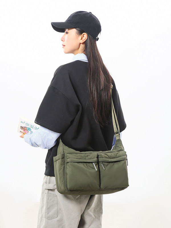 Unisex crossbody torba, svakodnevni stil, najlon, vodootporna, s više džepova, zatvarač