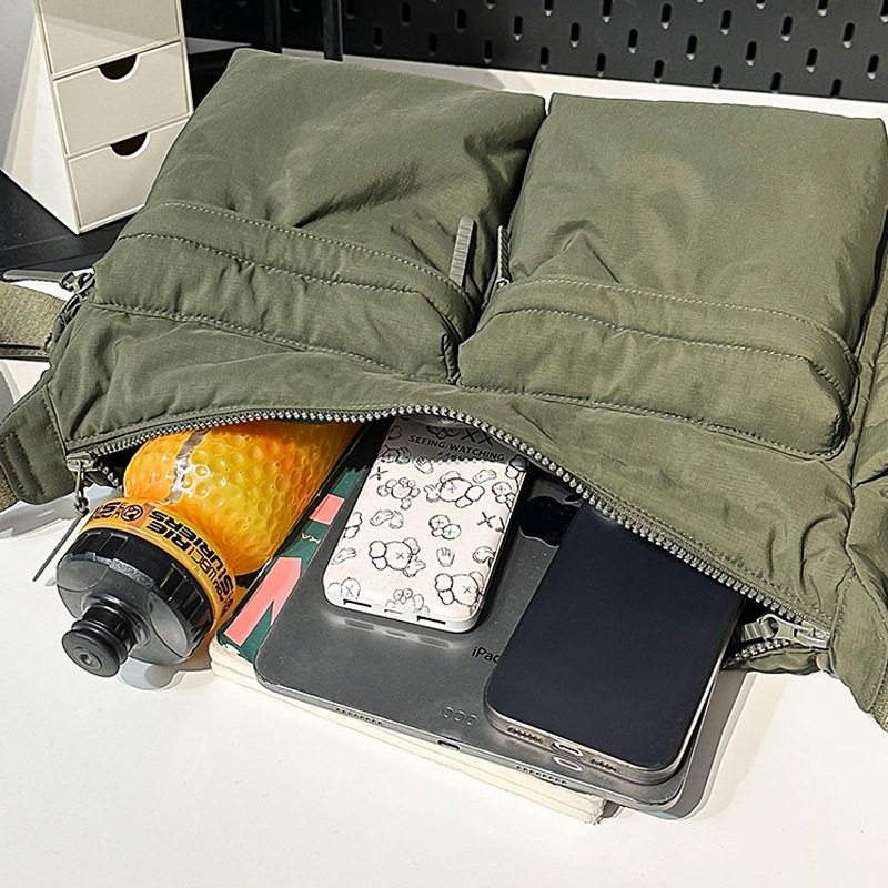 Unisex crossbody torba, svakodnevni stil, najlon, vodootporna, s više džepova, zatvarač