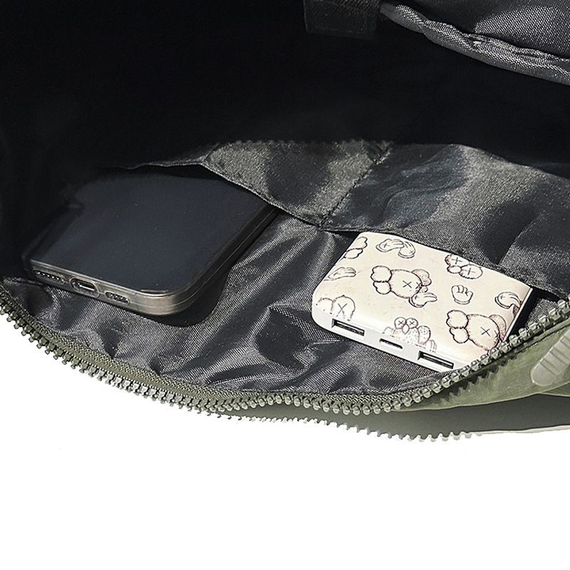 Unisex crossbody torba, svakodnevni stil, najlon, vodootporna, s više džepova, zatvarač