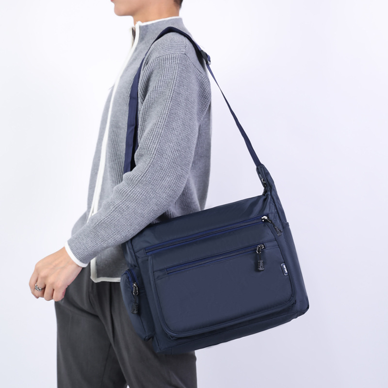 Muška crossbody torba od Oxford platna, vodootporna, velika kapaciteta, višestruki pretinci za slobodno vrijeme i putovanja