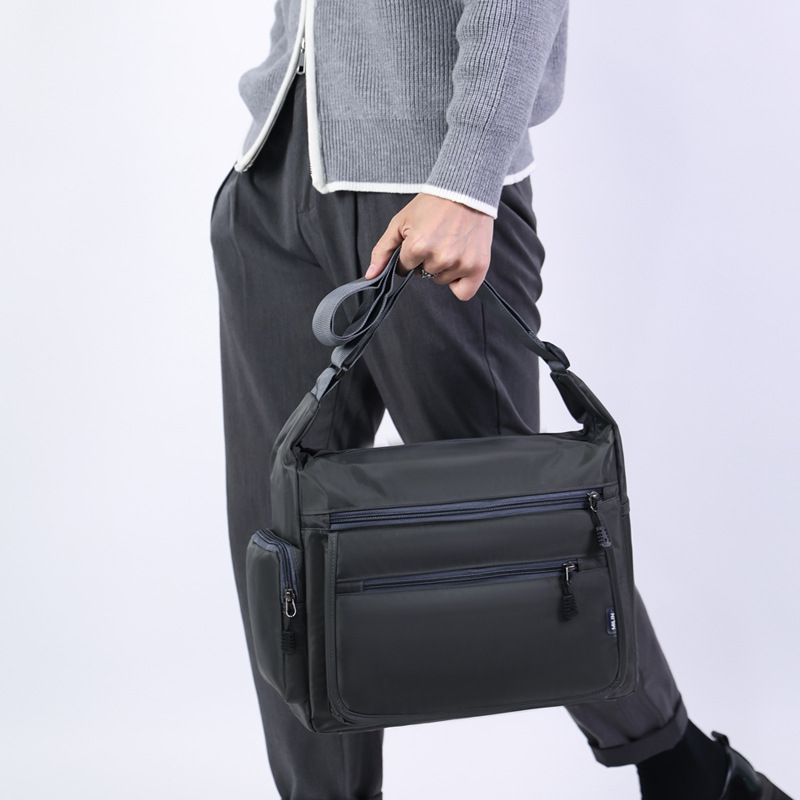 Muška crossbody torba od Oxford platna, vodootporna, velika kapaciteta, višestruki pretinci za slobodno vrijeme i putovanja