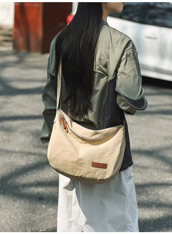 Férfi keresztpántos oldaltáska szabadidős utazásokhoz, nejlon, kopásálló, poliészter bélés