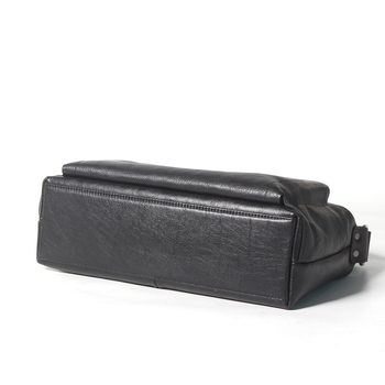 Muška crossbody torba za ramena, horizontalni kvadratni oblik, koža prvog sloja govedine, biljno obrađena koža, zatvarač