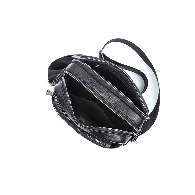 Muška torba preko ramena s crossbody remenom — koža prvog sloja tele, podstava od poliestera, Bolio, urbani minimalistički stil