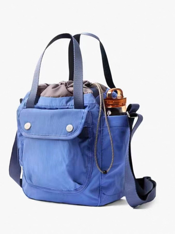 Muška crossbody bucket torba – Nylon, ultra lagana, proljeće 2025