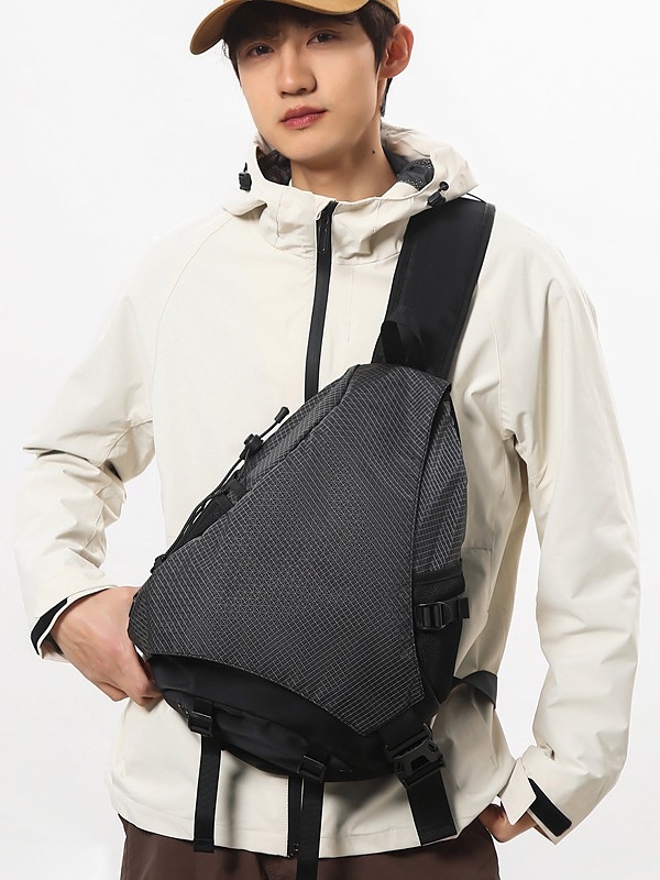 Muška crossbody torba za putovanje — vodootporna, ultra lagana, otporna na habanje, proširiva, od tkanine Oxford