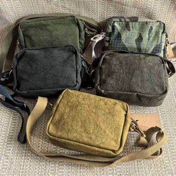 Geantă crossbody pentru bărbați din pânză, model cu litere, căptușeală poliester, primăvara 2024