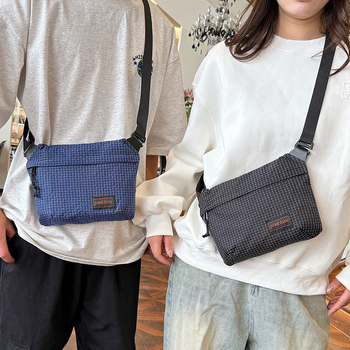 Muška crossbody torba, ultra lagana, najlon, karirani uzorak, poliester podstava, ulični stil