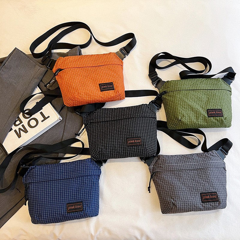 Muška crossbody torba, ultra lagana, najlon, karirani uzorak, poliester podstava, ulični stil