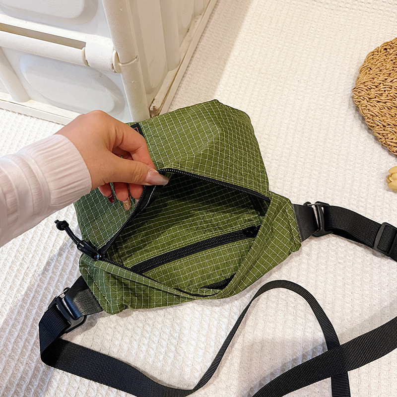 Muška crossbody torba, ultra lagana, najlon, karirani uzorak, poliester podstava, ulični stil