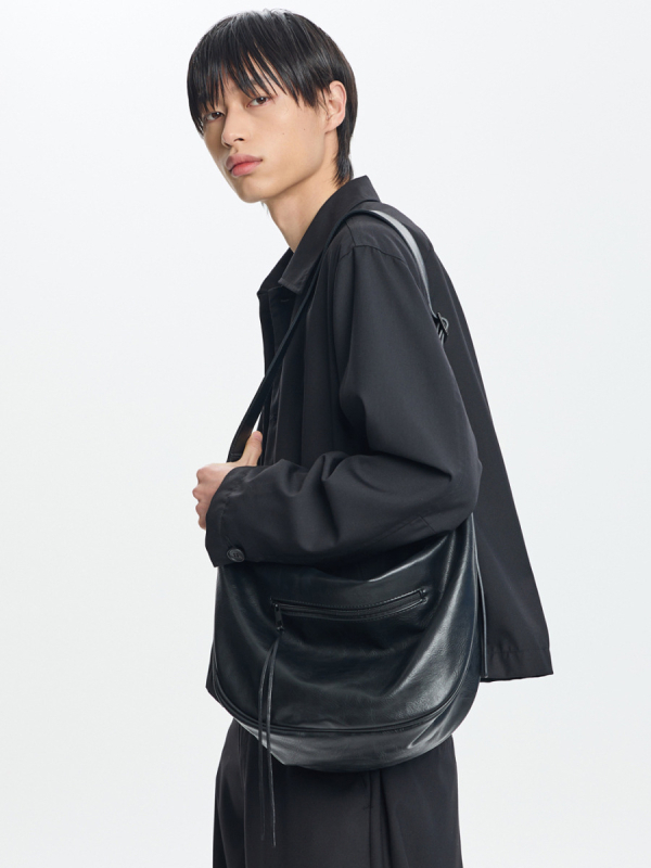 Muška crossbody torba od PU materijala, vodootporna, kompatibilna s prijenosnim računalom, street fashion stil, proljetno izdanje 2025