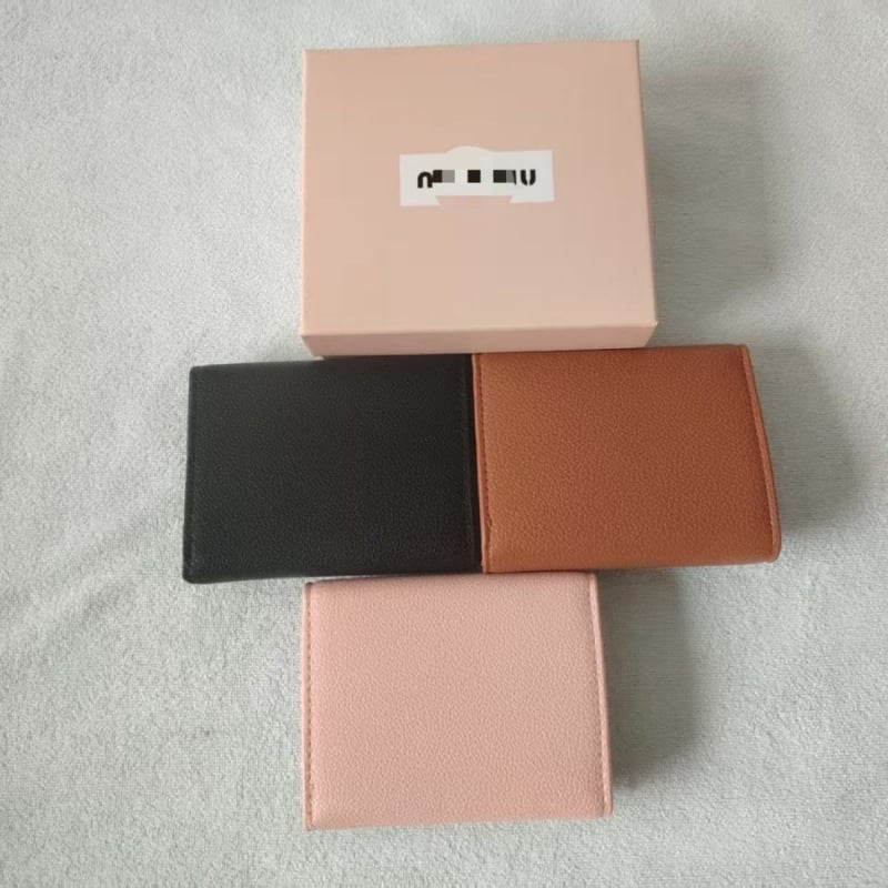 Γυναικεία θήκη καρτών και πορτοφόλι κερμάτων από γνήσιο δέρμα, τριπλής πτυχής σχεδίαση, PU υφή δέρματος, ultra-light καθημερινό πορτοφόλι, Φθινόπωρο 2024