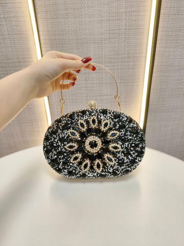 Crossbody estélyes clutch táska, Box-stílus, ovális alak, poliészter, nyitott zárás, belső zsebek telefonra és személyi igazolványra, merev kivitel, 2025 tavasz
