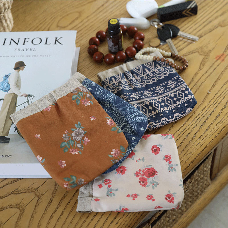 Lanena mini torbica s cvjetnim uzorkom, unisex, podstavljena pamukom, za novčiće, ključeve i kartice