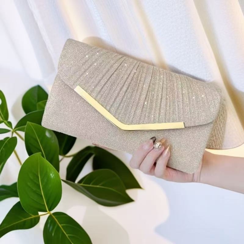 Večernja clutch torbica — gradski minimalistički stil, poliester, horizontalno kvadratnog oblika, magnetsko zatvaranje, ID džep