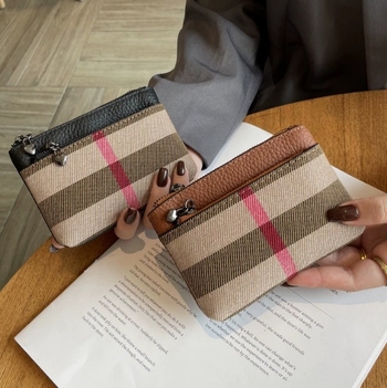 Πορτοφόλι κερμάτων από μαλακό βοδινό δέρμα, με ριγέ σχέδιο, διπλής κατεύθυνσης φερμουάρ, μεγάλη χωρητικότητα, επένδυση πολυεστέρα