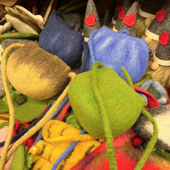 Geantă mică din fetru, în stil bucket bag, pentru utilizare zilnică, design proaspăt și drăguț, sezon iarnă 2023