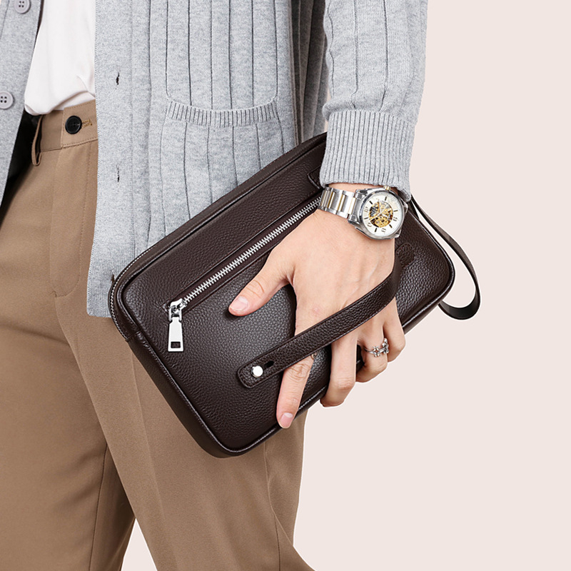 Muška kožna clutch torba, velika kapaciteta, vodoravni kvadratni oblik, zatvarač, unutarnje: džep za novac, džepovi za kartice, džep za dokumente, model G6187