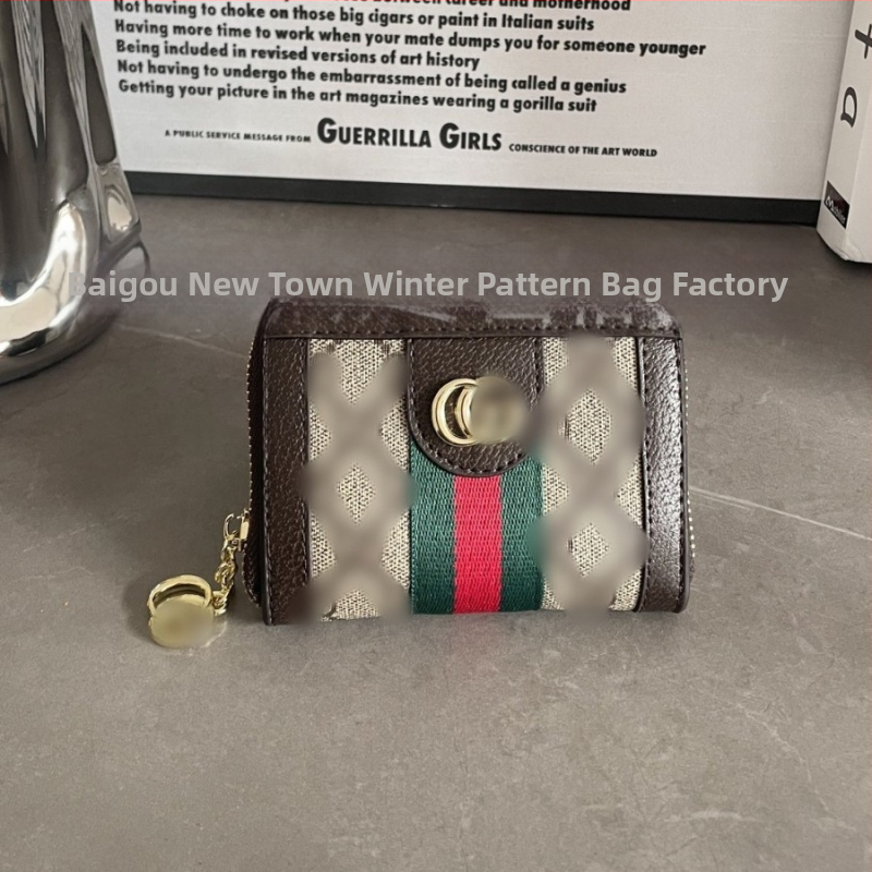 Dlhá peňaženka z PVC – veľká kapacita, viac kariet, oddiel na bankovky a ID, proti krádeži, podšívka z syntetickej kože