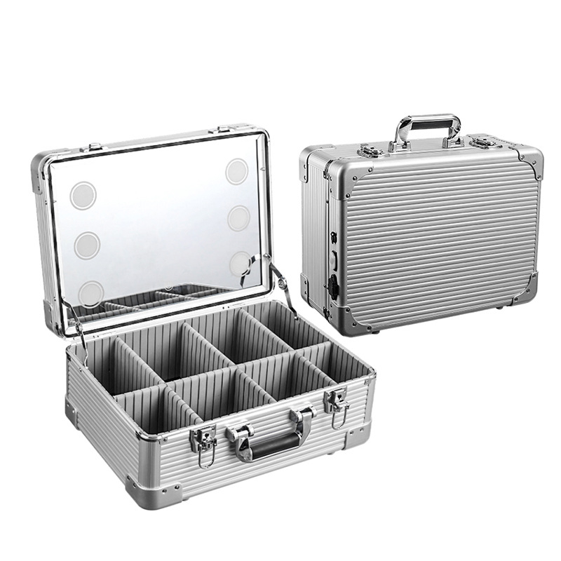 Kutija za šminku sa osvjetljenjem i staklenim ogledalom, EVA konstrukcija, prijenosni trolley, zaključavanje ključem Braunberg