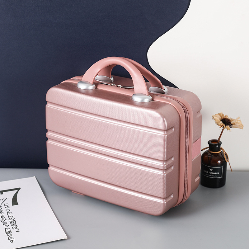 Rokas bagāžas koferis, ABS materiāls, ūdensizturīgs, rāvējslēdzēja atvērums, vienvirziena ritenis, modelis B03