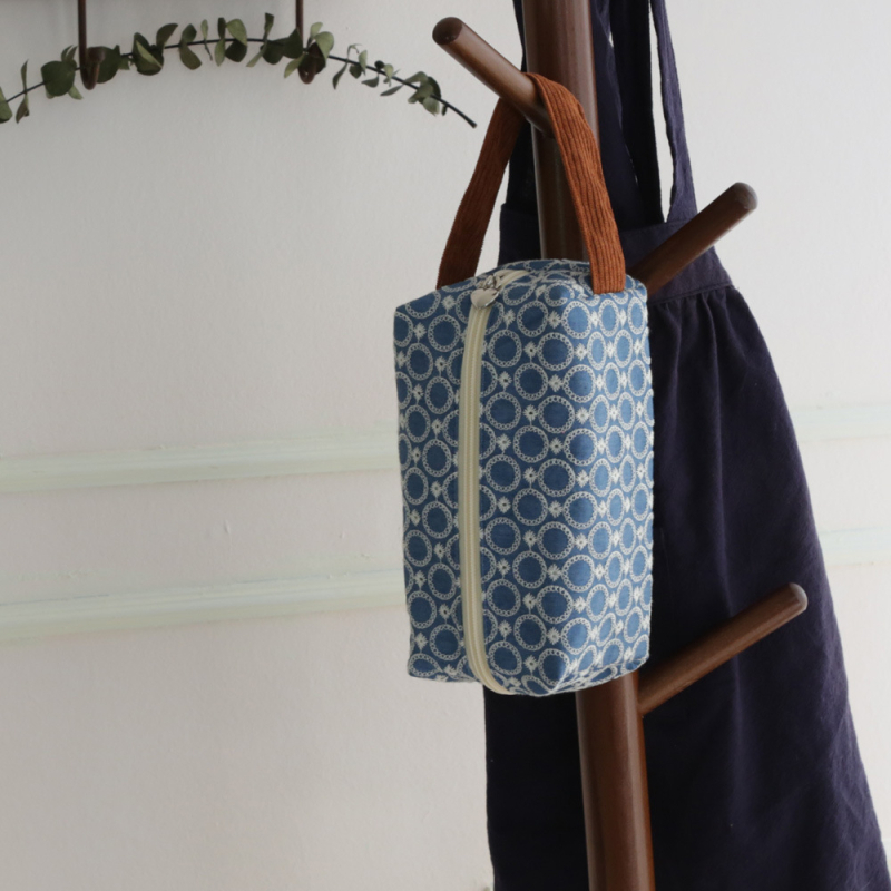 Kék denim kozmetikai neszesszer, hordozható, nagy kapacitású, elegáns tároló nőknek