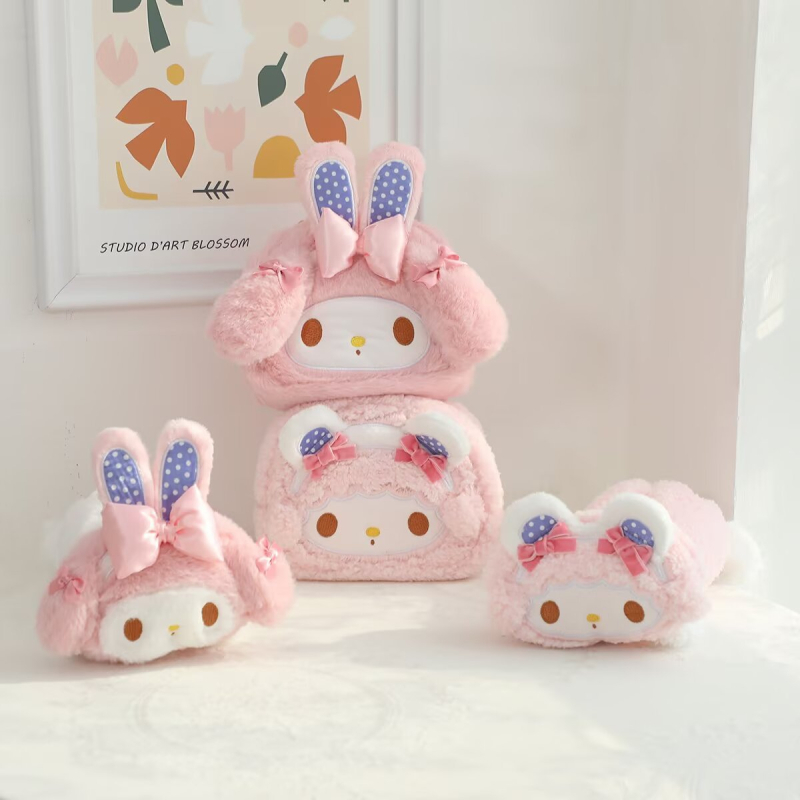 Poșetă de machiaj din pluș cu mieluț drăguț – model anime, material pluș, căptușeală poliester