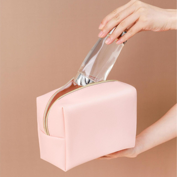 Kozmetička torbica velike kapacitete, višerazinsko organiziranje, vanjski PU materijal, podstava od poliestera, putna organizatorica za žene, vrhunska kvaliteta