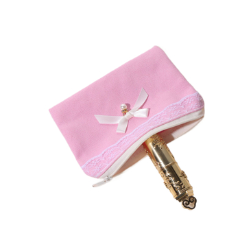 Taštička na kozmetiku s čipkovanou mašličkou, prenosná taštička na zips, látkové vonkajšie prevedenie a plátená podšívka, unisex.