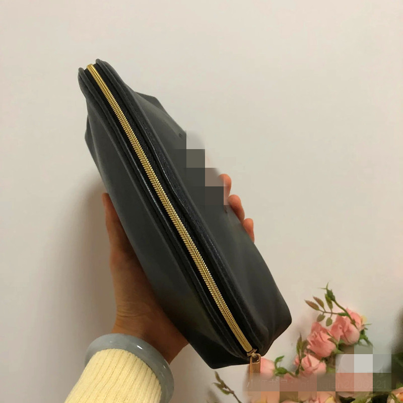 Gențiță cosmetică din piele PU, model litere, impermeabilă și foarte ușoară, căptușeală din poliester
