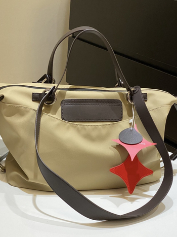 Nylon torba za putovanje do 20 L, jednobojna, za kratka službena putovanja, proširiva i olakšava nošenje