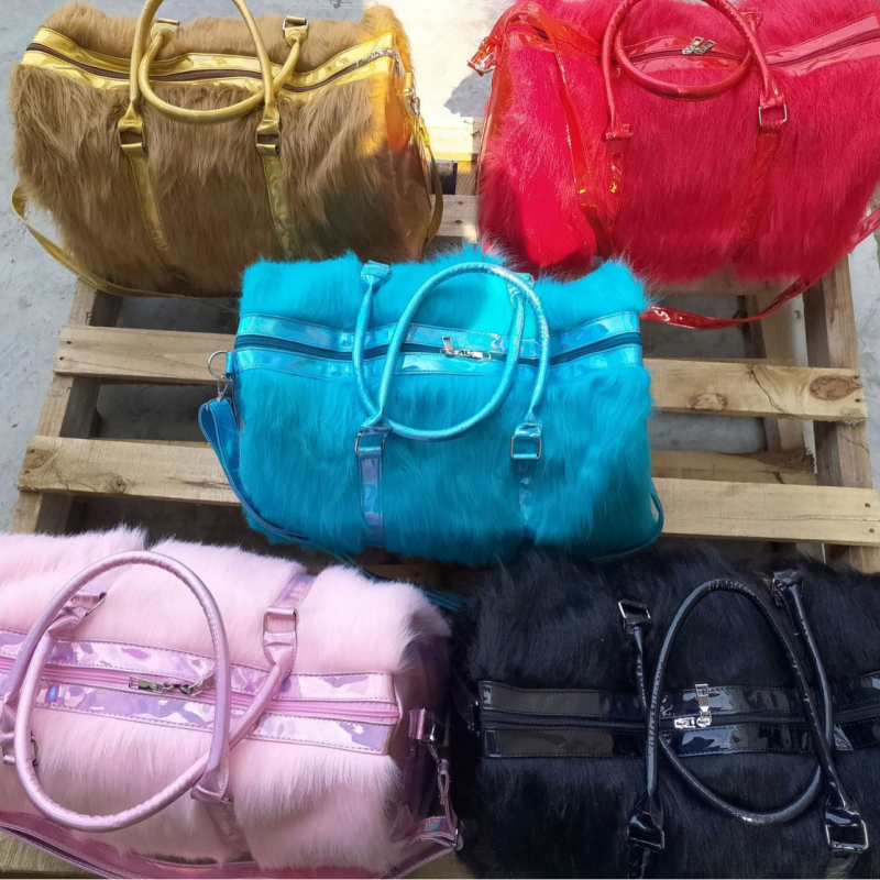 Putna torba 56-75L kapacitet, poliester materijal, otporna na habanje i proširiva, unisex, podstava od poliestera