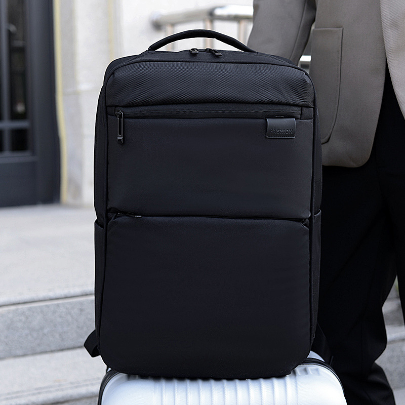 Muški poslovni ruksak od Oxford materijala, kapacitet 20–35 L, zaštita kralježnice, zakrivljene naramenice, za poslovna putovanja