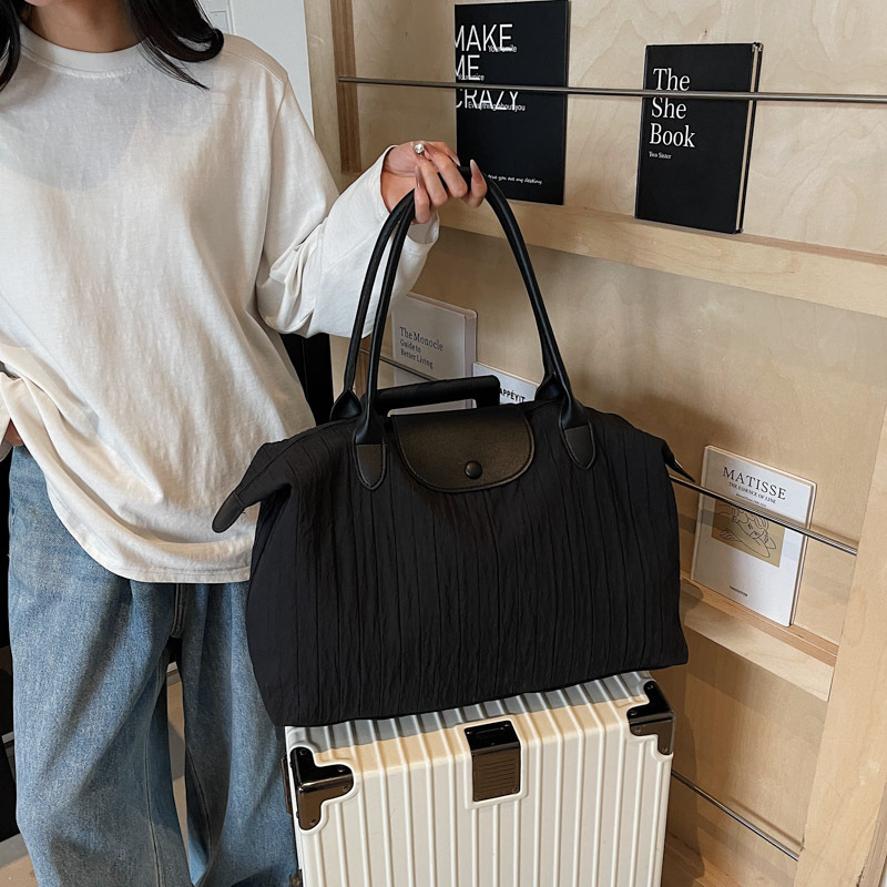 Ženska torba za jogu, lagana i minimalistična za putovanja, gradski stil; kapacitet 20–35 L, materijal: tkanina, podstava: poliester, uzorak: jednobojan