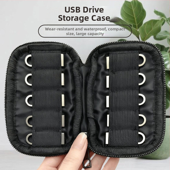 Set od 10 ultra-malih futrola za pohranu USB flash diskova, za automobilsku glazbu, futrola s USB pretvaračem — sve u jednom