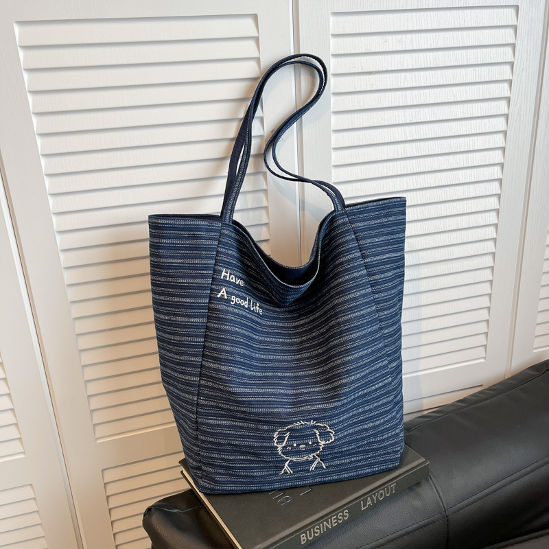 Denim tote torba za ramena s platnenom podstavom, velika kapaciteta, vertikalni kvadratni oblik, otvoreni vrh, džep za mobitel, dvostruki remeni, korejski gradski stil inspiriran