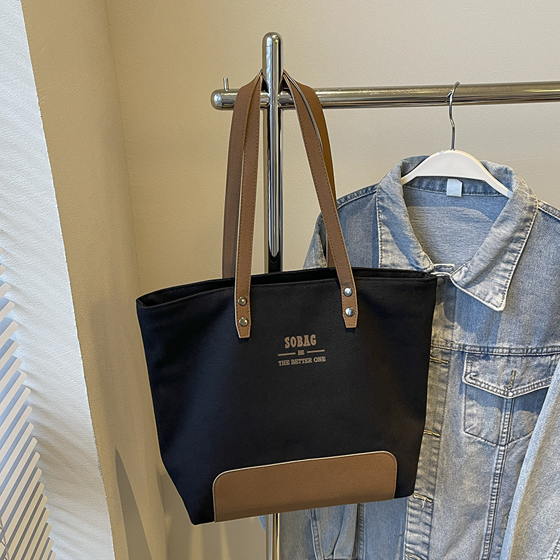 Platnena Tote torba, gradski stil jednostavnosti, zatvaranje na zip, unutarnji pretinci: pretinac sa zipom, pretinac za mobitel, pretinac za identifikaciju