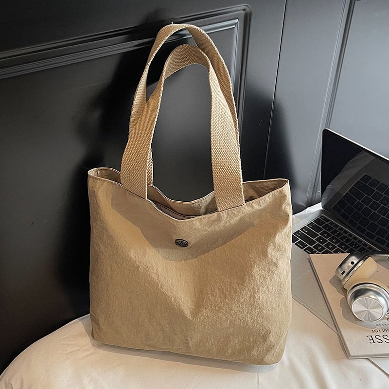 Torba od platna – gradski minimalistički stil, zatvarač, unutarnja pretinac za mobitel, poliesterska podstava, vodoravni kvadratni oblik