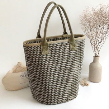 Bucket torba od platna – stil košare, podstava poliesterom, zatvaranje poklopcem, mekana konstrukcija