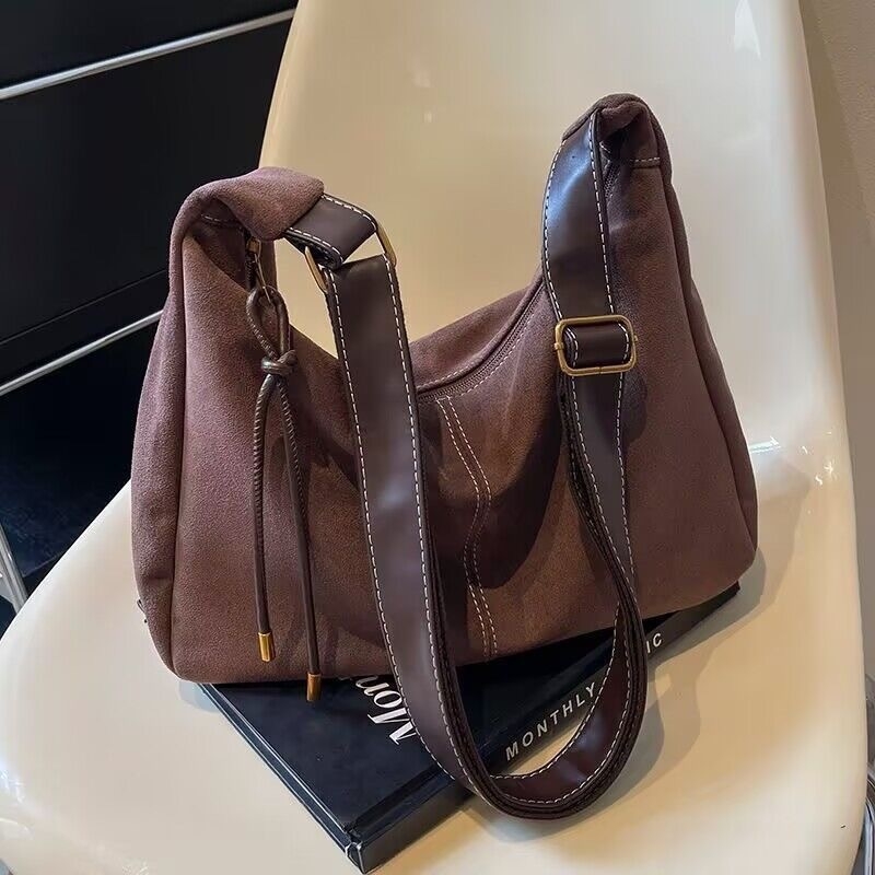Tote torba marke Group Wood, platno, zatvaranje zipom, PU podstava, velika kapaciteta