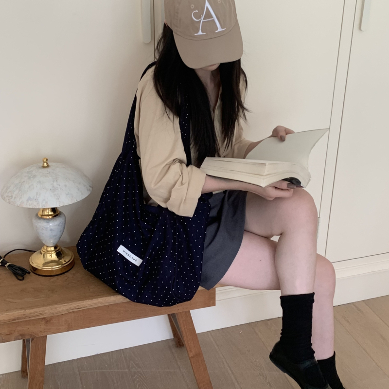 Női vászontáska pöttyös mintával, friss és édes stílus, tote táska nagy kapacitással, vödrös formájú, nyitott felső rész, bélés nélkül