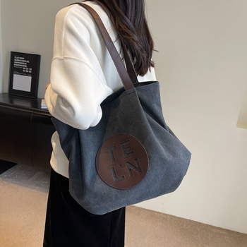 Ženska PU torba za rame, s nylonskom podstavom, horizontalnog kvadratnog oblika, zatvarač