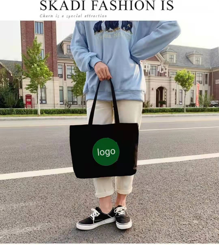Crossbody torba od platna, gradski stil, horizontalni kvadratni oblik, trodimenzionalni dizajn, zatvarač