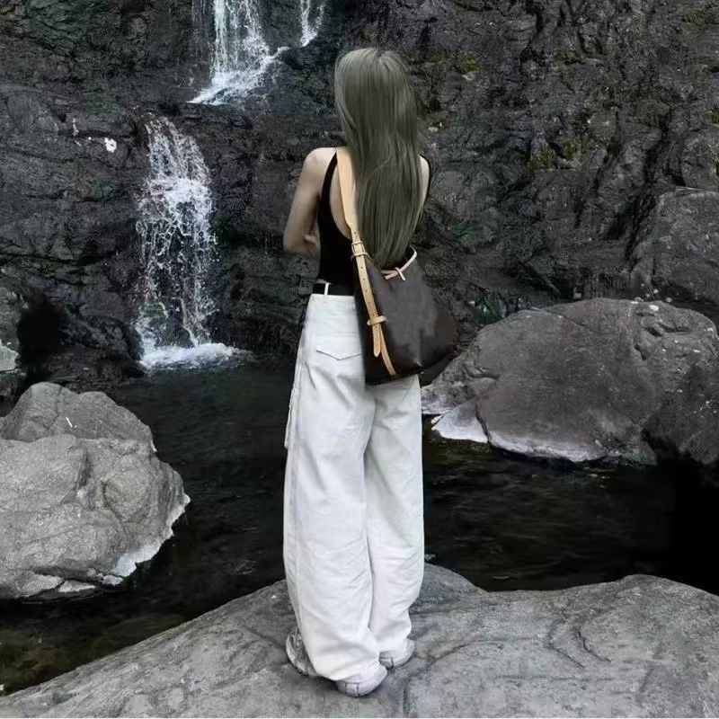 Visokokvalitetna klasična monogram tote torba, mala veličina, s unutarnjim umetkom, rameni ili crossbody remen, dizajn leptir