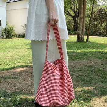 Unisex tote torba, poliester, karirani uzorak, platnena podstava, velika zapremina, proljeće 2024